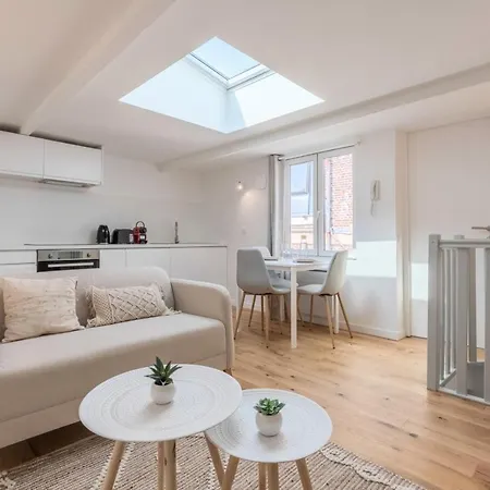 Quiet Duplex Studio In The Heart Of Old Lille! * Lille