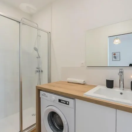 Quiet Duplex Studio In The Heart Of Old Lille! Lille